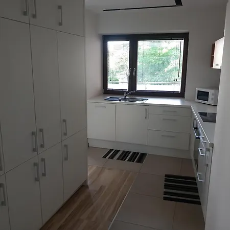 Solaris Park Z Basenem Apartment