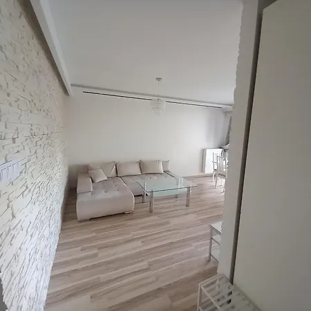 Solaris Park Z Basenem Apartment